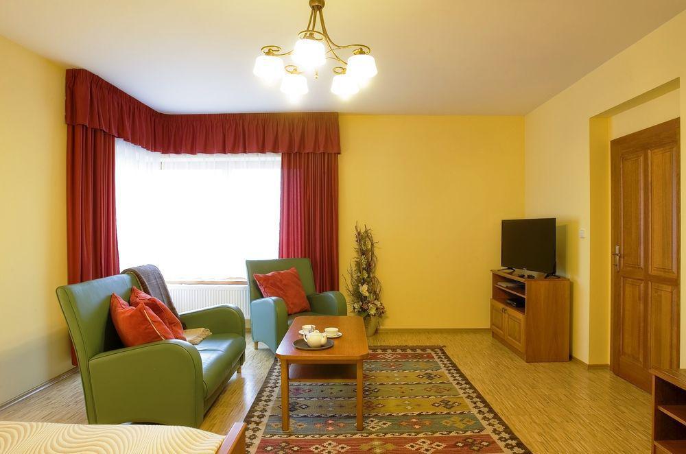 Hotel Pavilon Ricany (Central Bohemian)